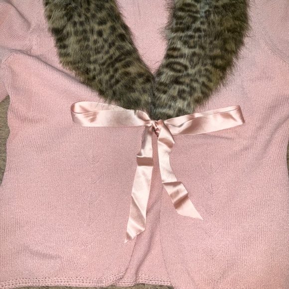 Karen Kane Lifestyle XL Rose Color Cardigan With Detachable Faux Fur Collar - Picture 8 of 17